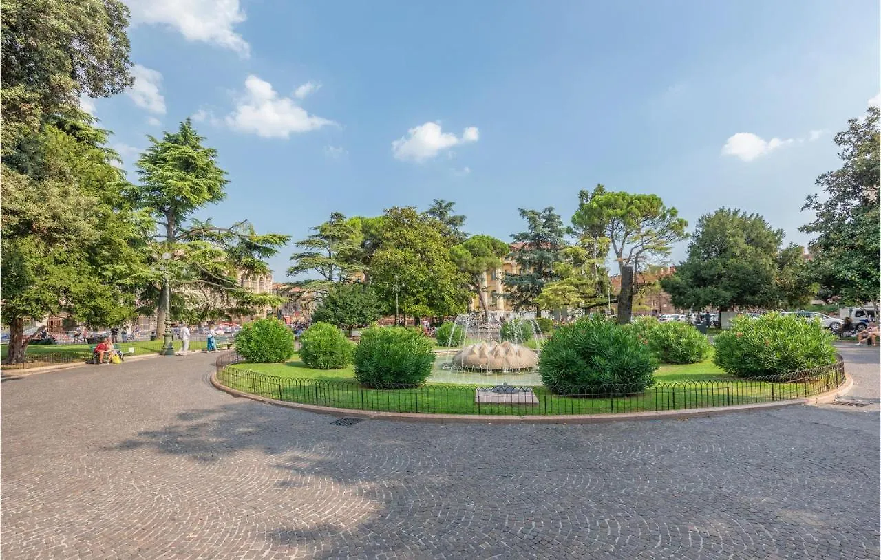 Amazing Apartment In Valeggio Sul Mincio Italy